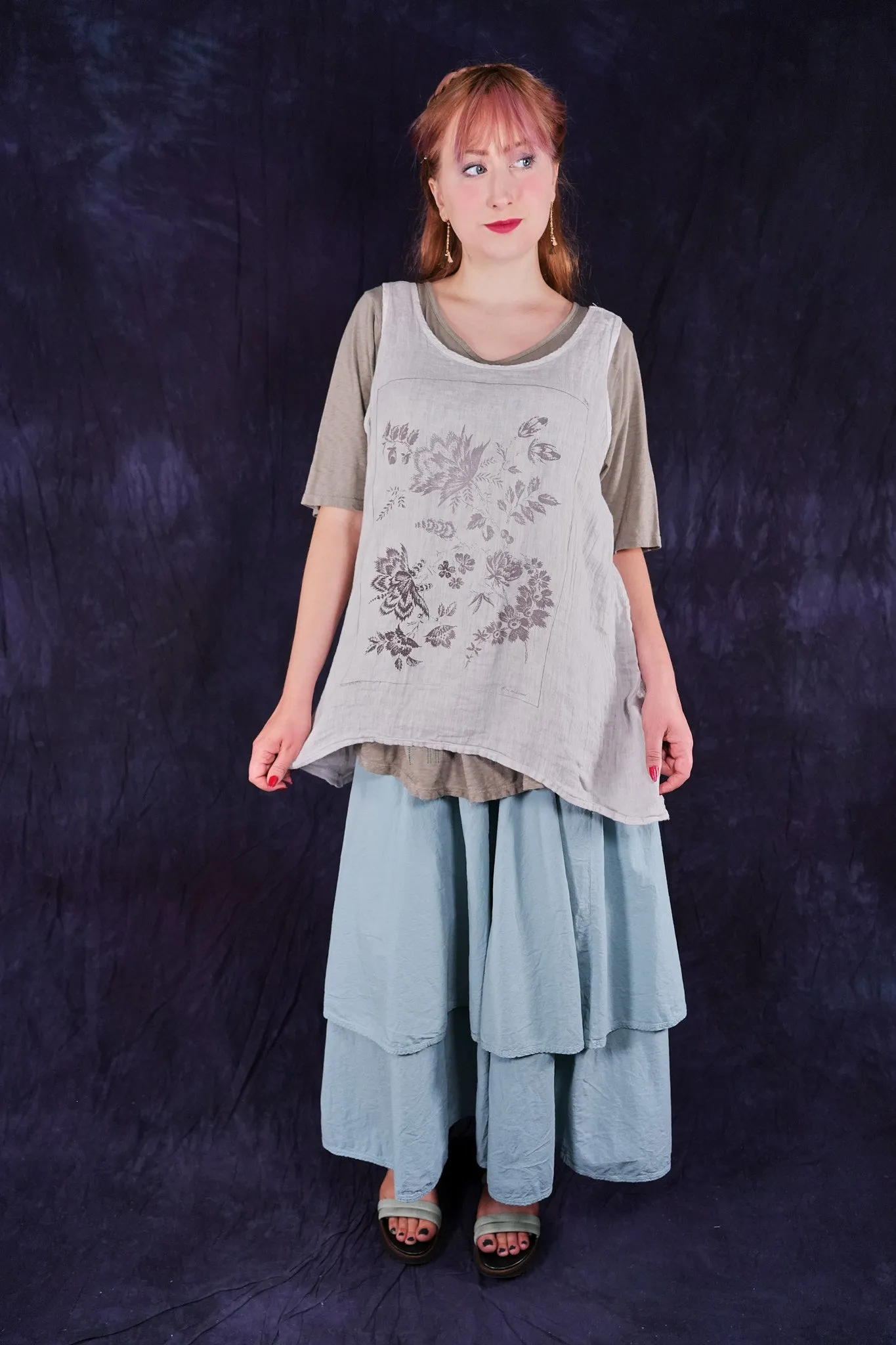 1196 Linen Tank Botanical Imprint Pearl Smoke-P