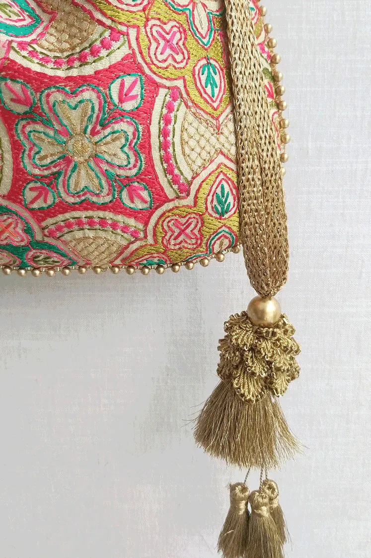 Amna Potli bag - Cream