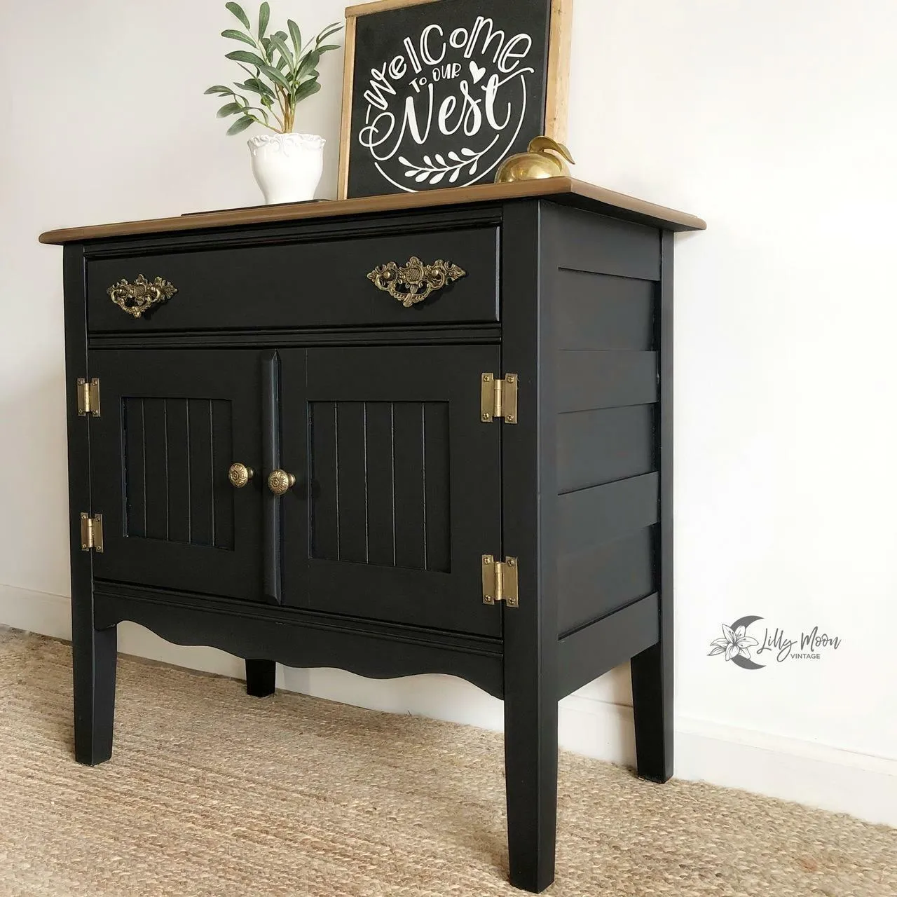 Anchor Silk All-In-One Mineral Paint