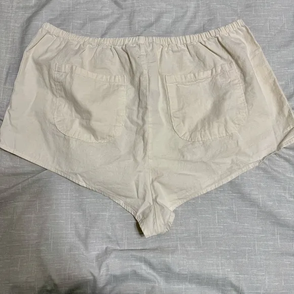 Anthropologie NWT Linen Blend Micro Tap Shorts in Ivory Size XL