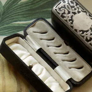 Antique Multi Ring Box