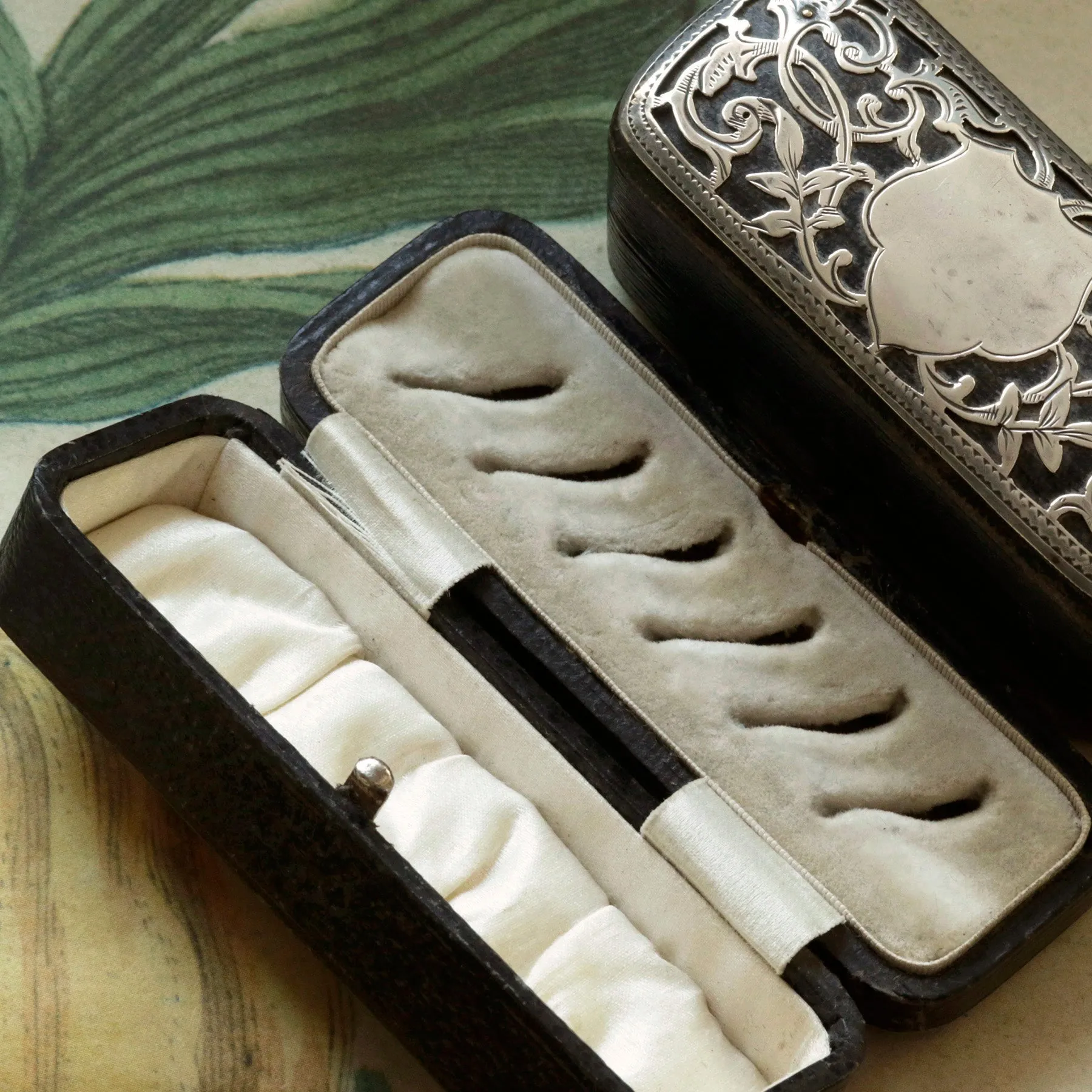 Antique Multi Ring Box