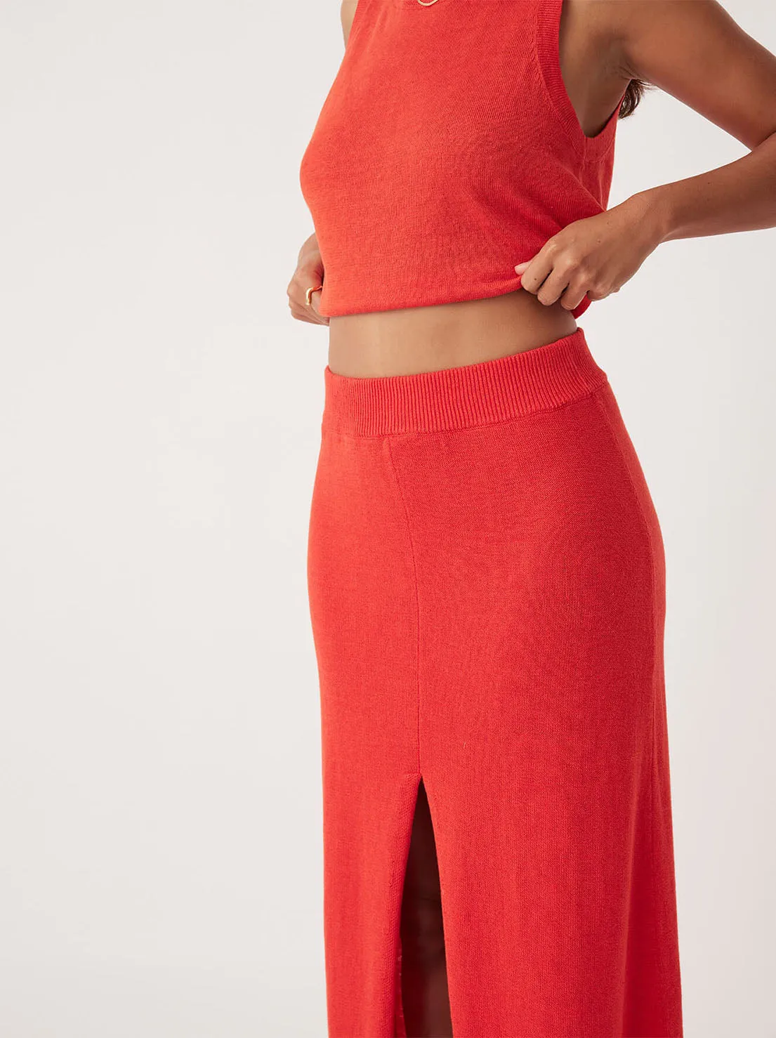 Arcaa Movement - Poppy Skirt - Hibiscus