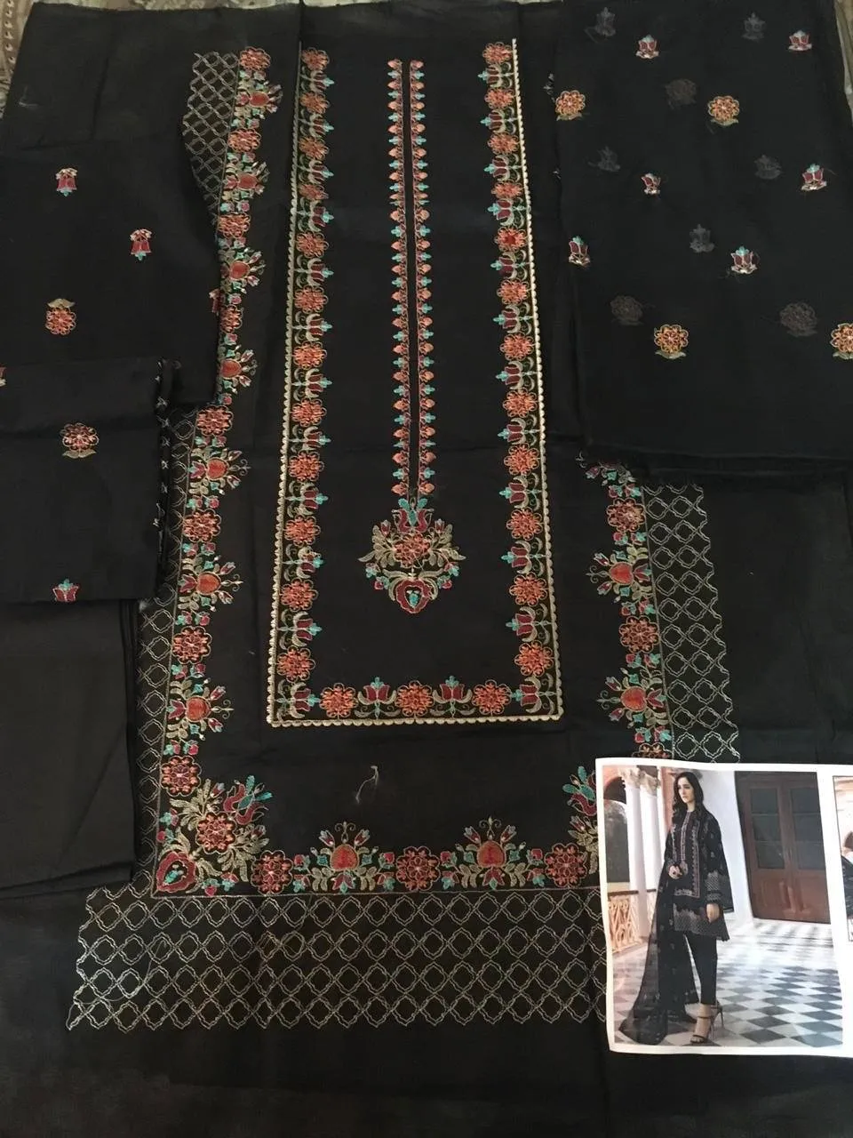 Black 17006 L-Embroidered 2pc linen dress
