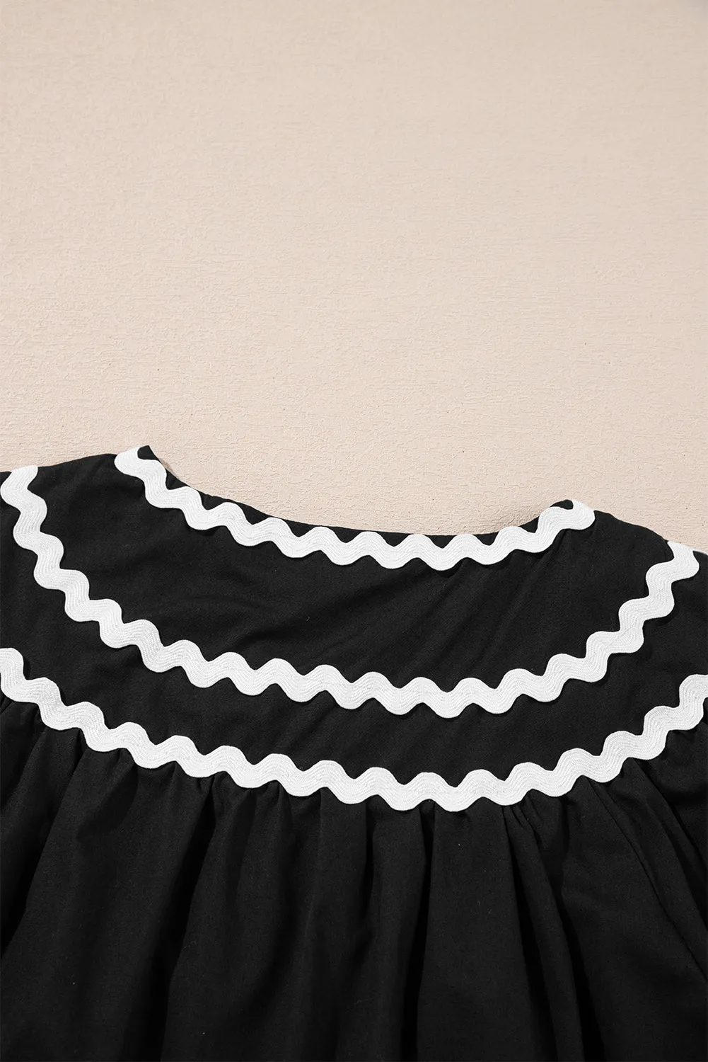 Black Contrast Ricrac Trim Short Sleeve V Neck Loose Mini Dress