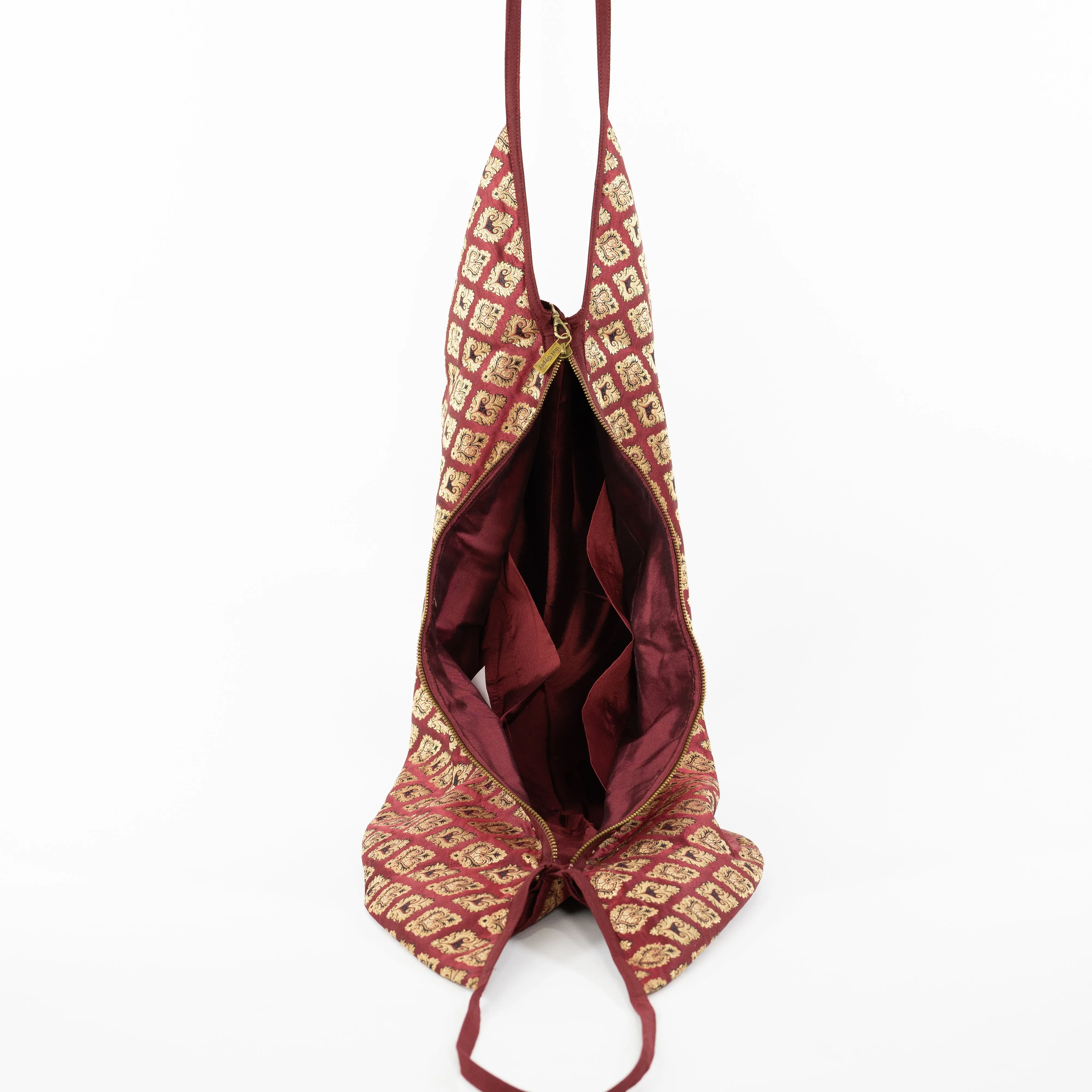 Bridal Red | Banaras Jhola