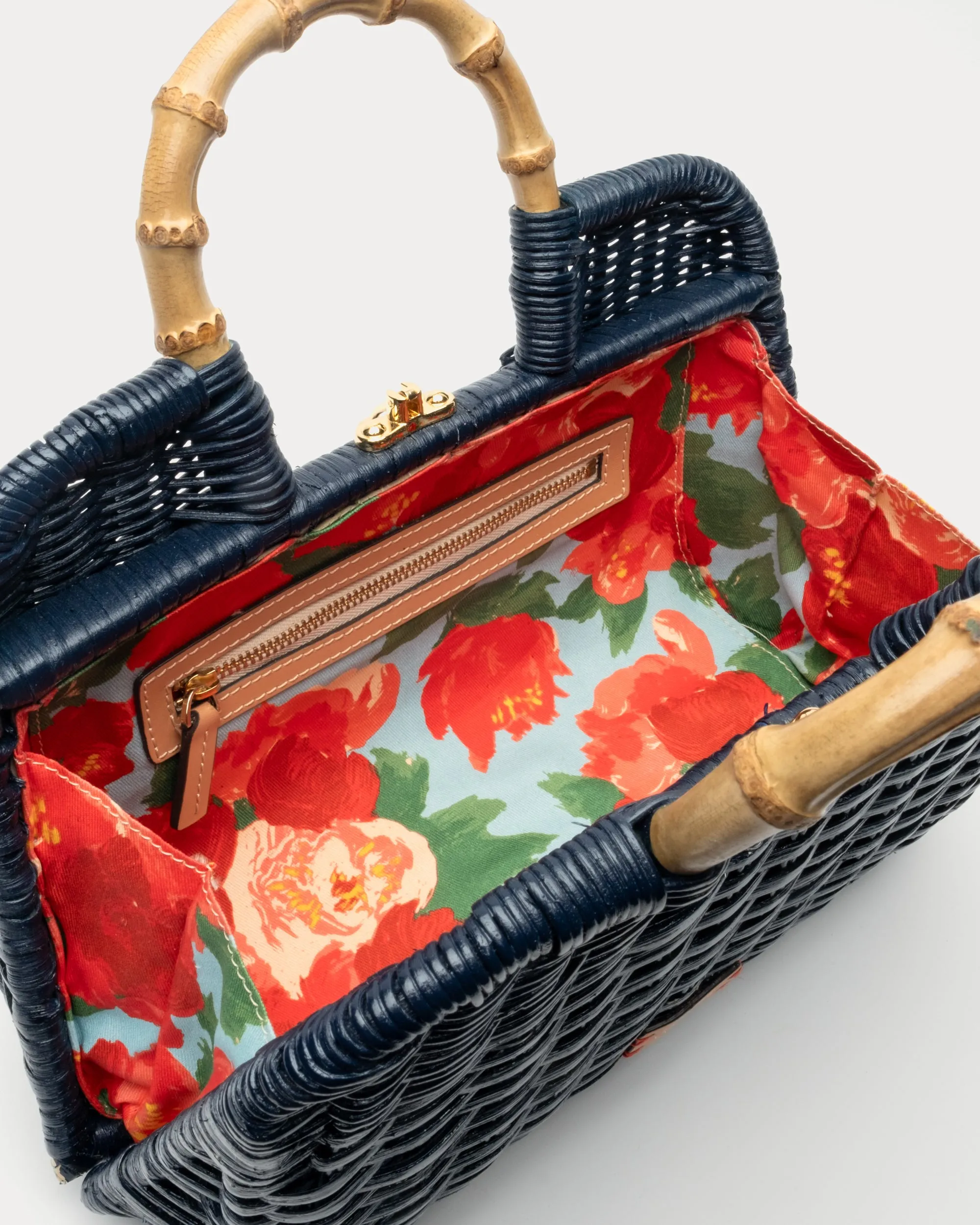 Buzzy Basket Wicker - Navy