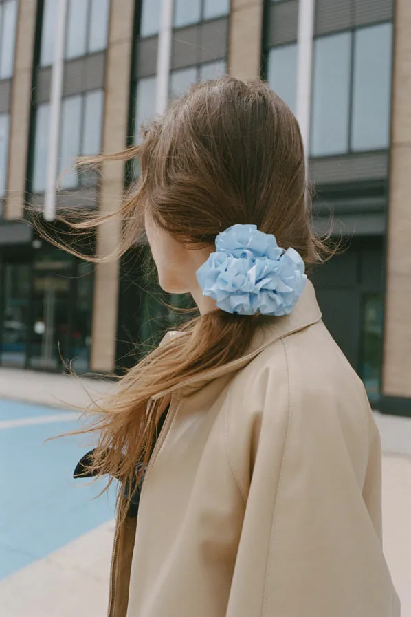 CARNATION SCRUNCHIE, BLUEBIRD