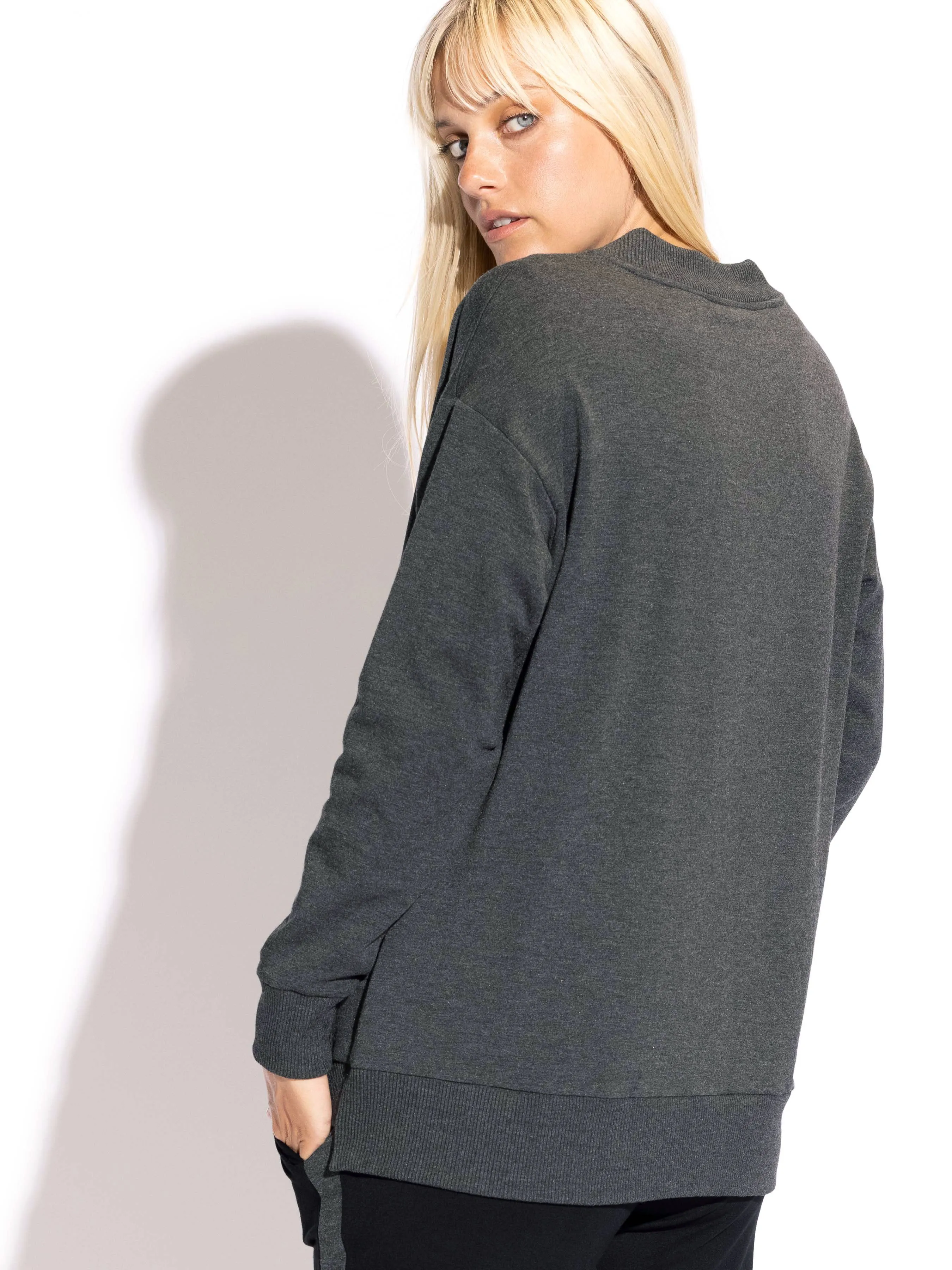Deena  V-Neck long Sleeve Top