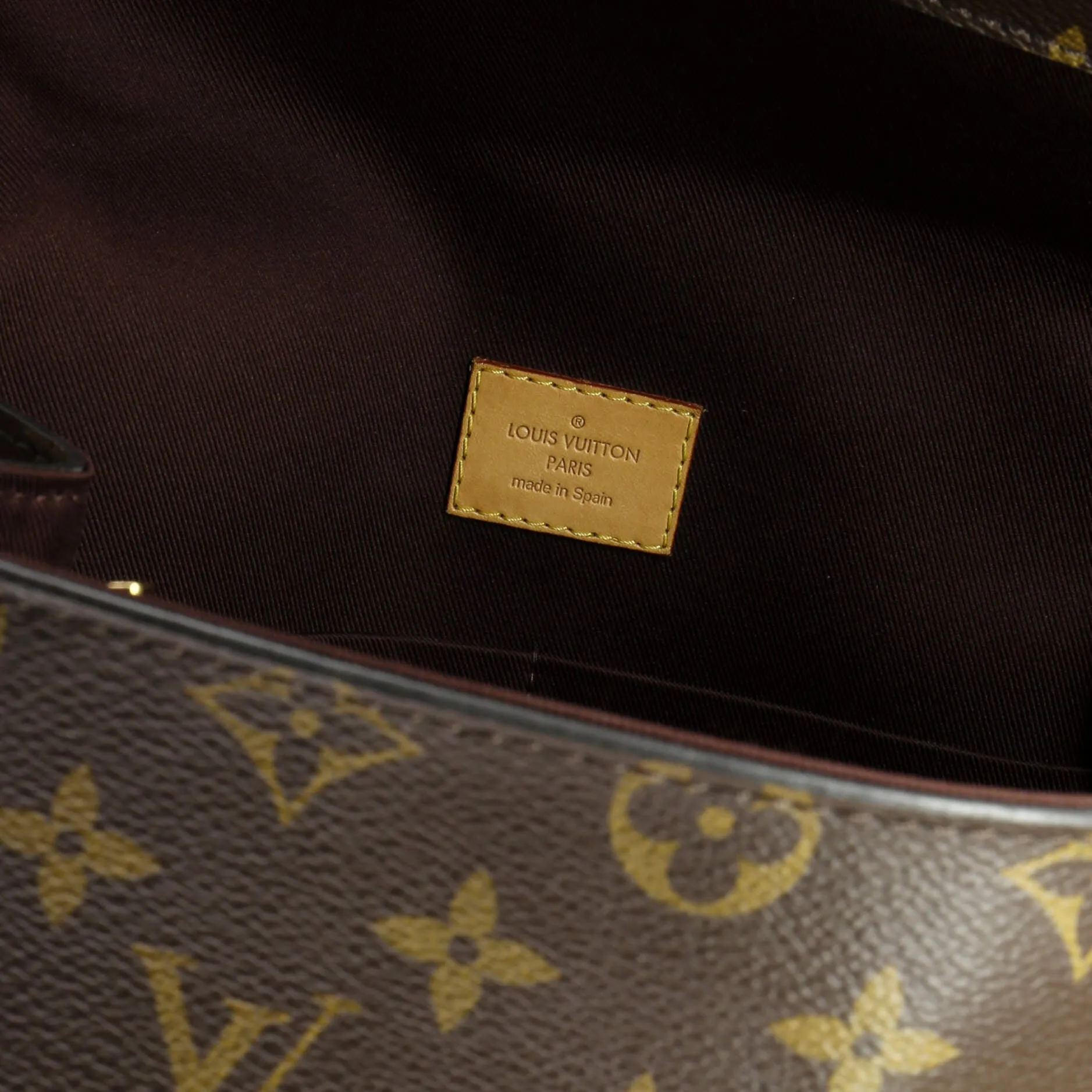 Designer Cluny Top Handle Bag Monogram Canvas MM