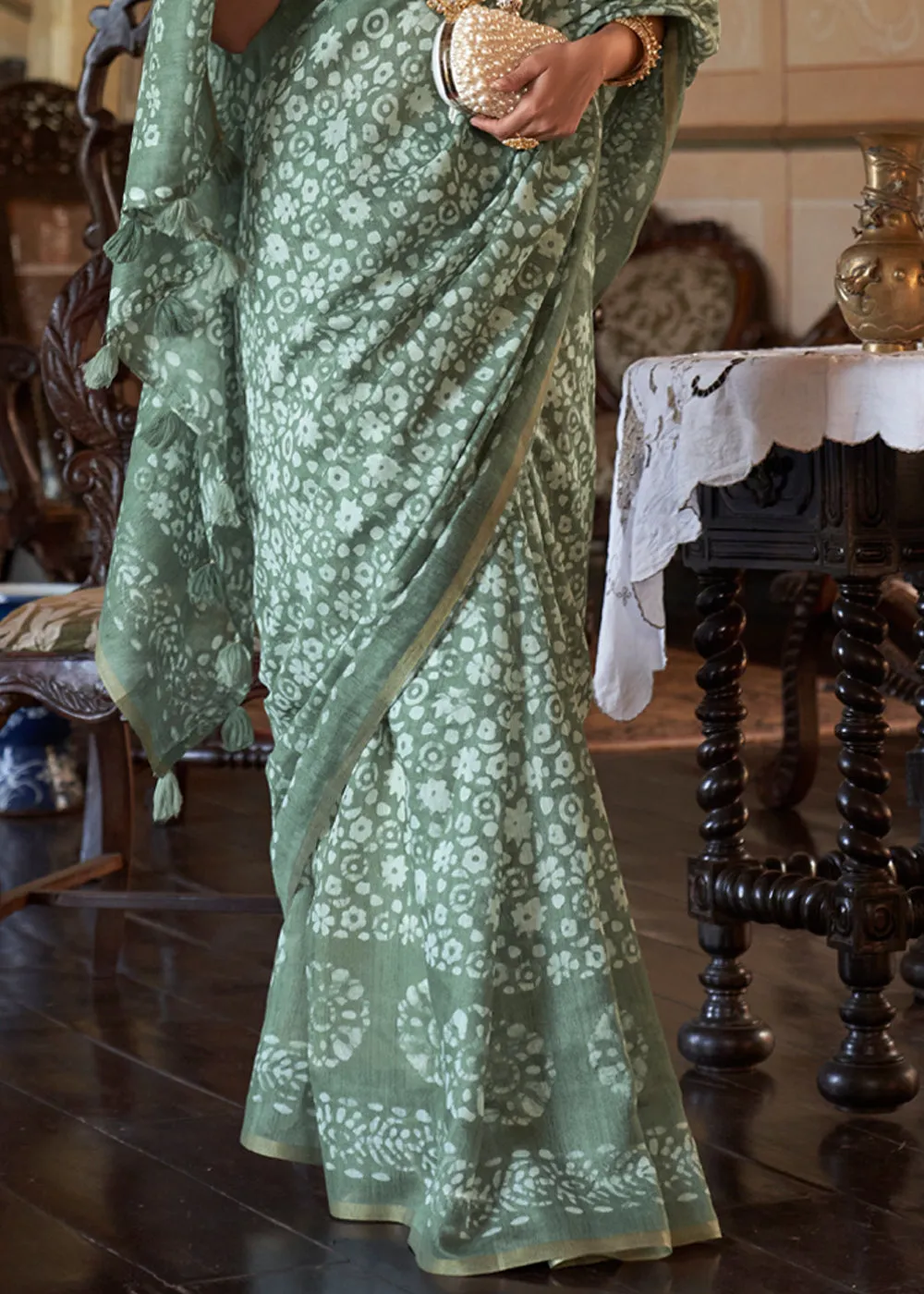 Dusky Green Light Weight Linen Saree