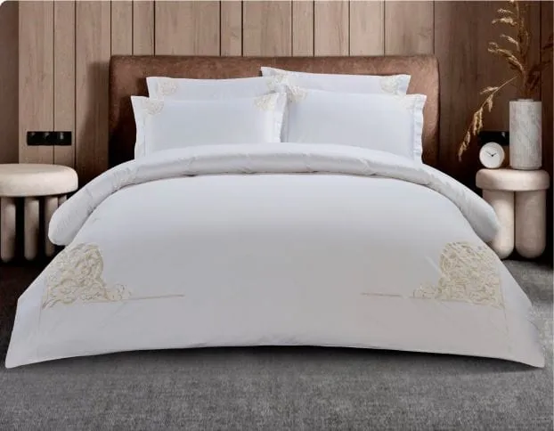 Egyptian Cotton 400 Thread Count Lorena White Duvet Cover Set