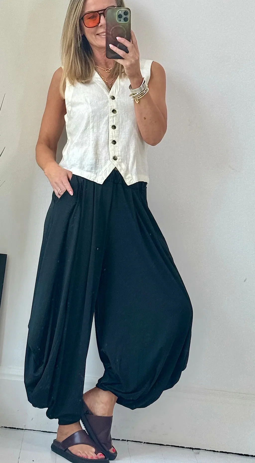 Falakka Linen Waistcoat Cream
