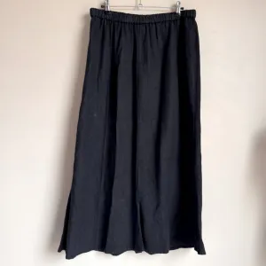 FLAX Maxi Skirt Black Pull On Medium Flare Lagenlook Minimalist Bohemian linen