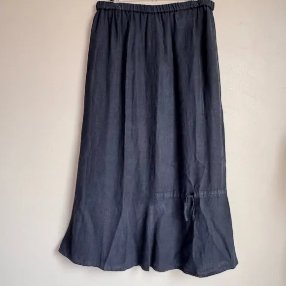 FLAX Maxi Skirt Black Pull On Medium Flare Lagenlook Minimalist Bohemian linen