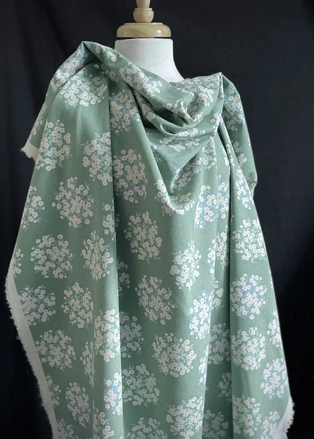 Floral Burst, Mauve.  Linen Cotton Canvas