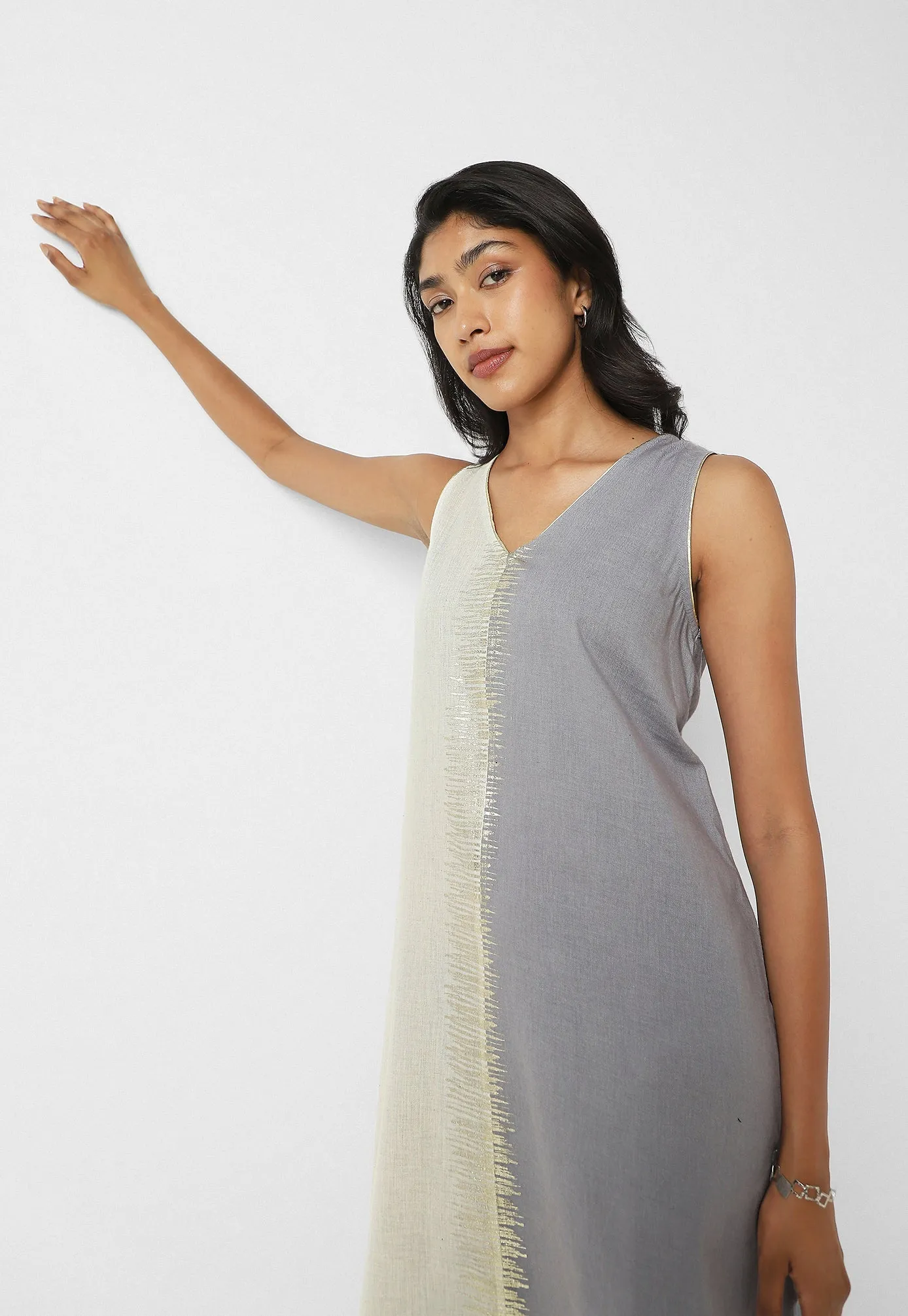 Horizon Sleeveless Dress