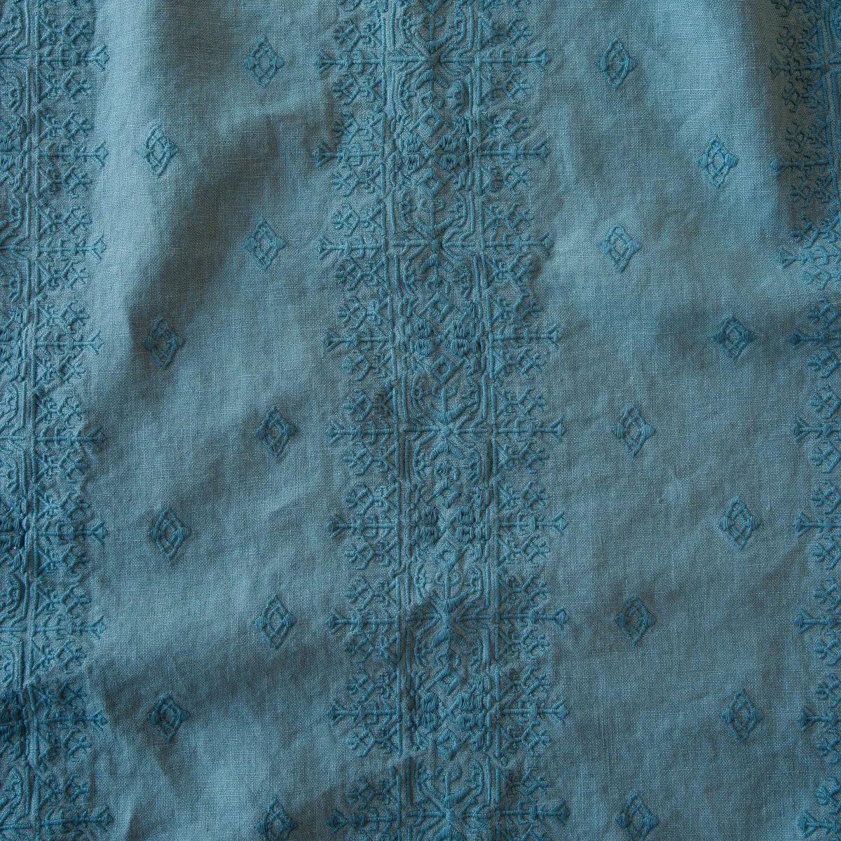 Ines Bed End