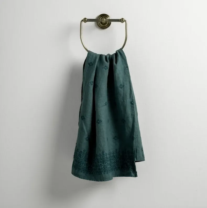 Ines Guest Towel