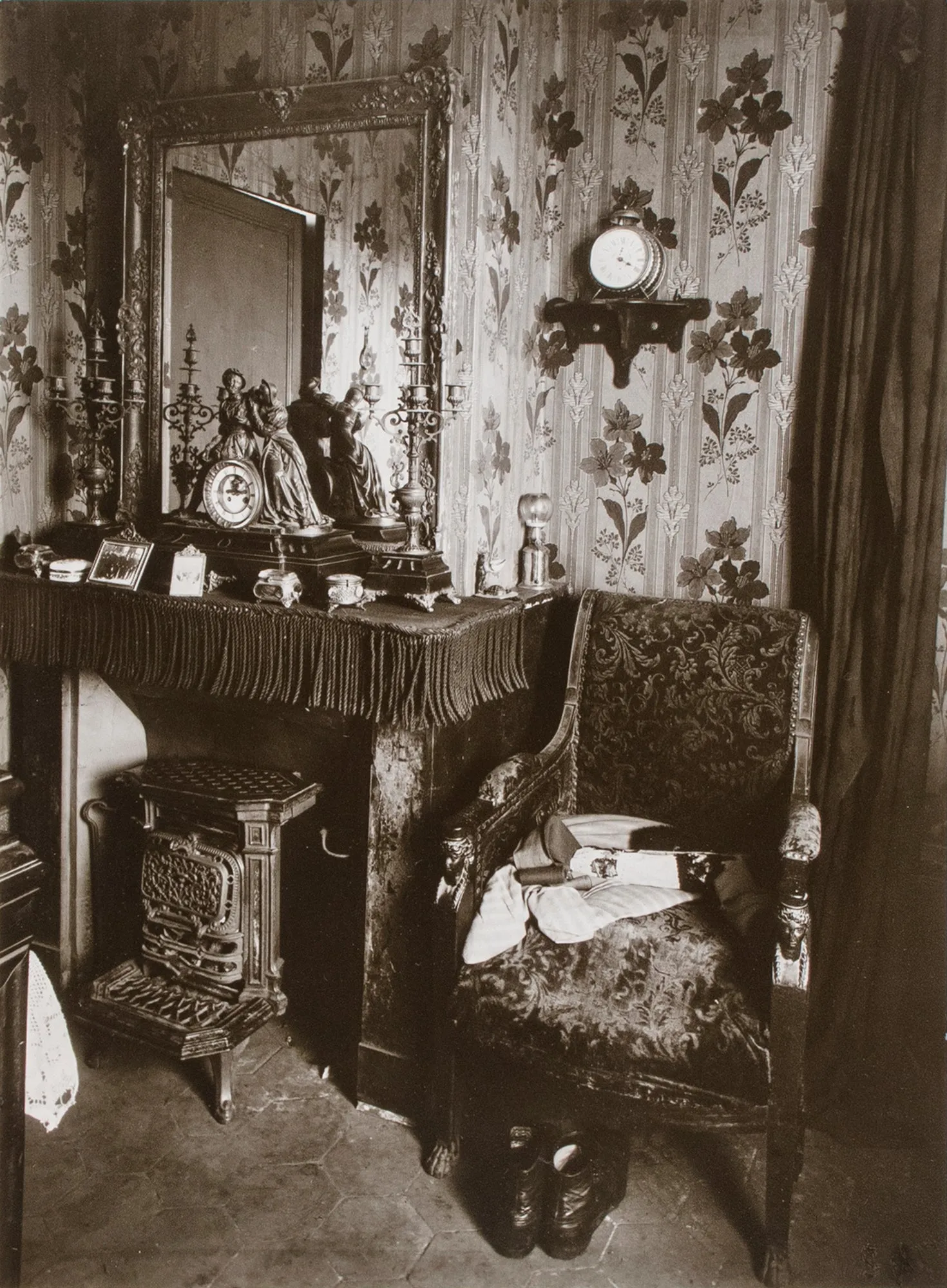 Interior (#5)