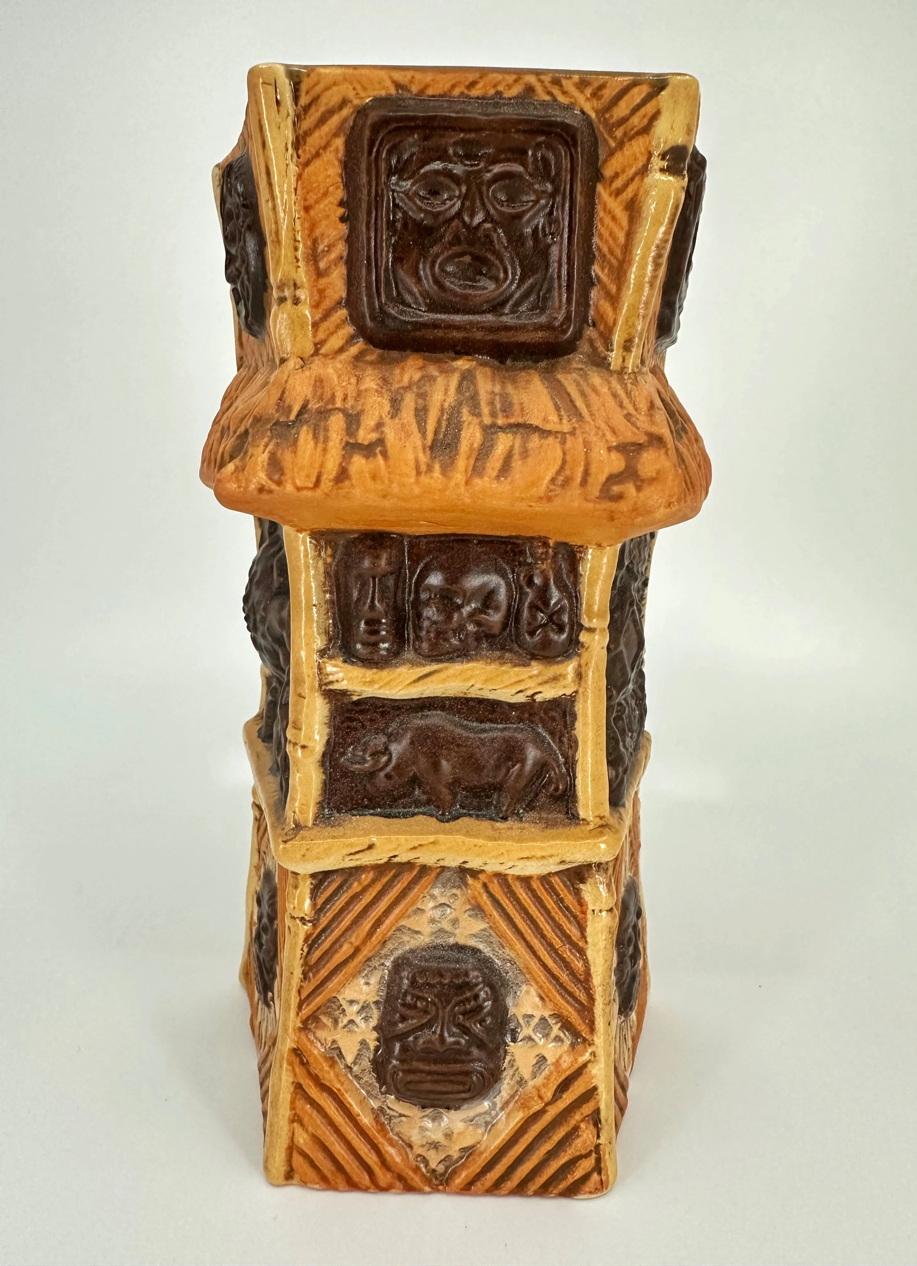 Interior Mug