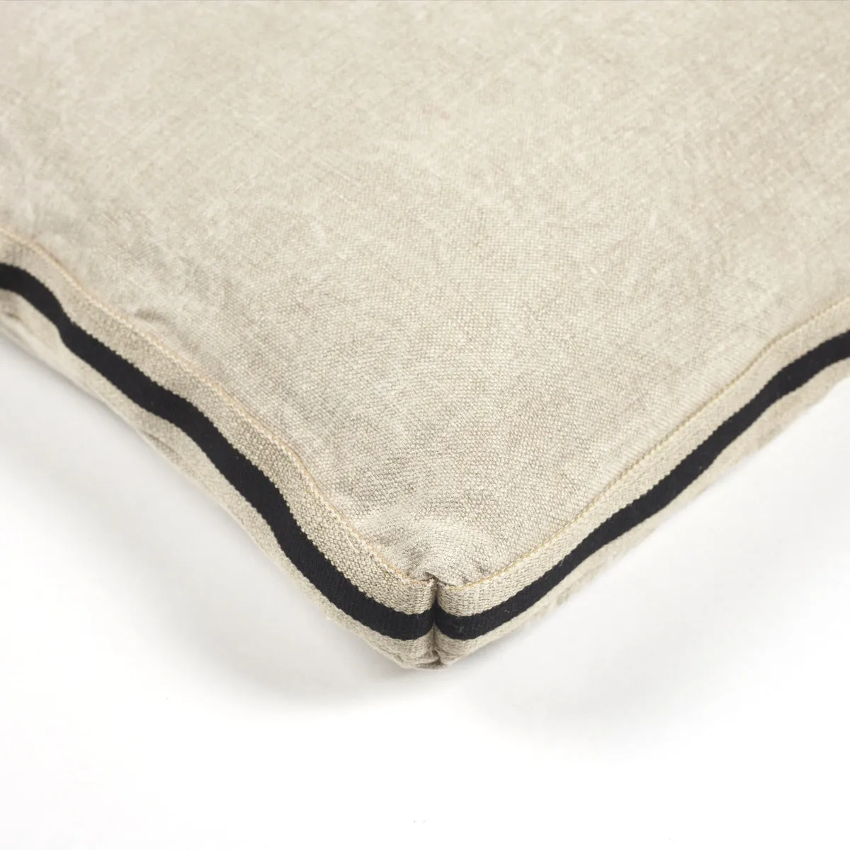 james floor cushion