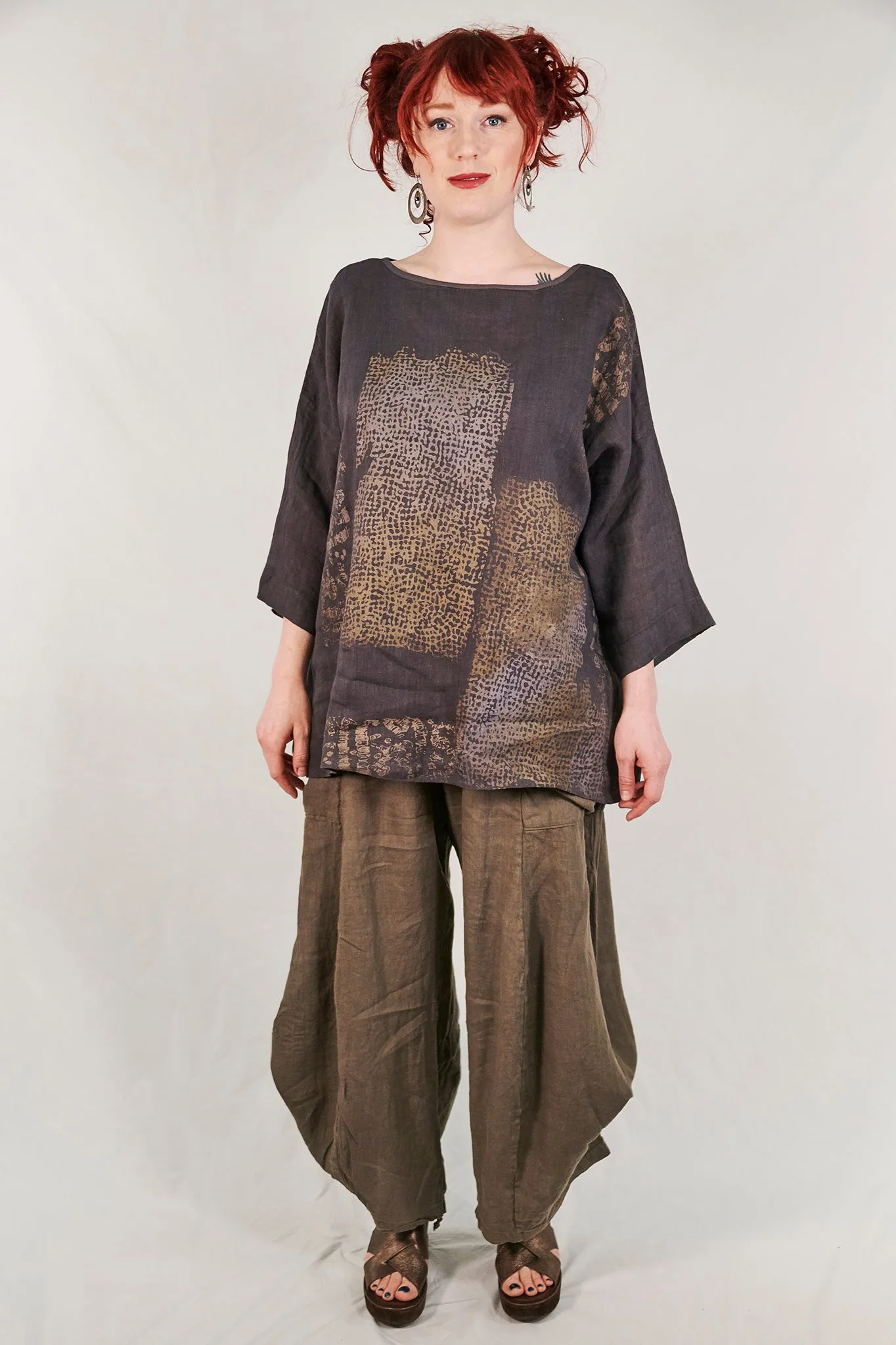 L594-Oversized Square Linen Top-Arrowhead-P