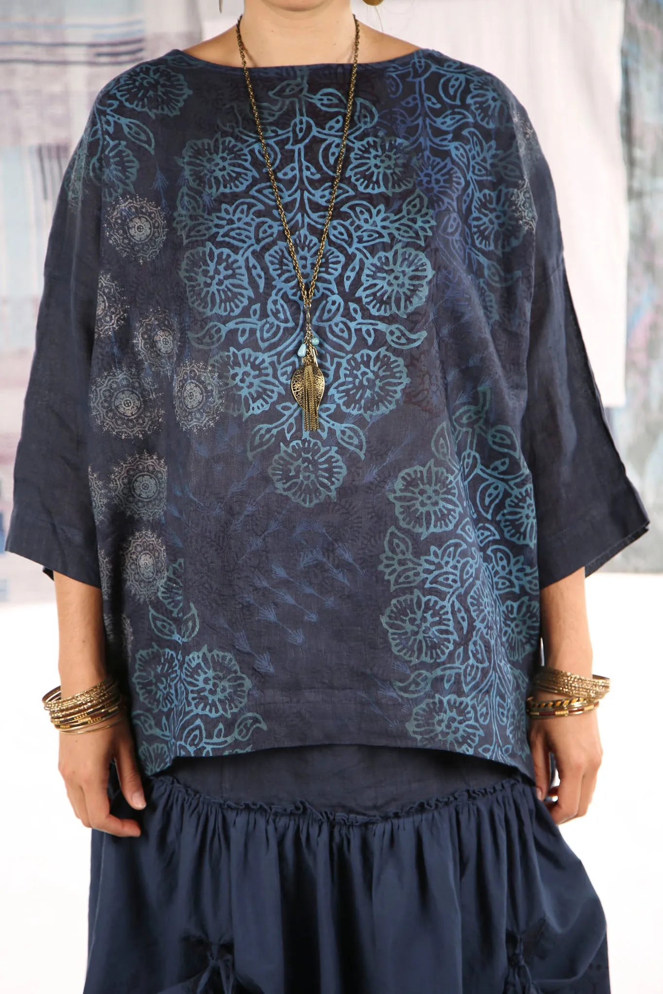 L594-Oversized Square Linen Top-Indigo-P