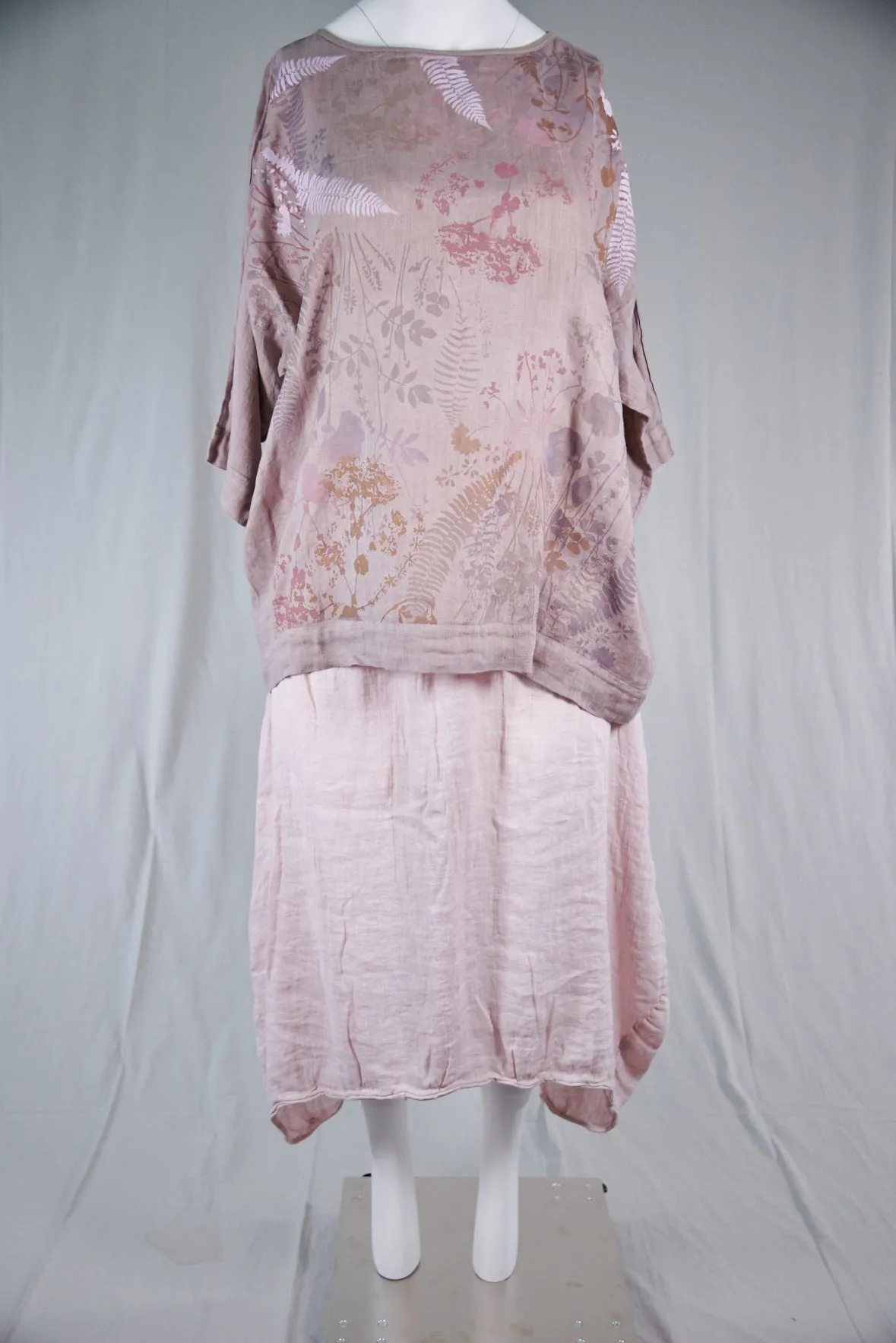L594 Oversized Square Linen Top-Moon Rock-P
