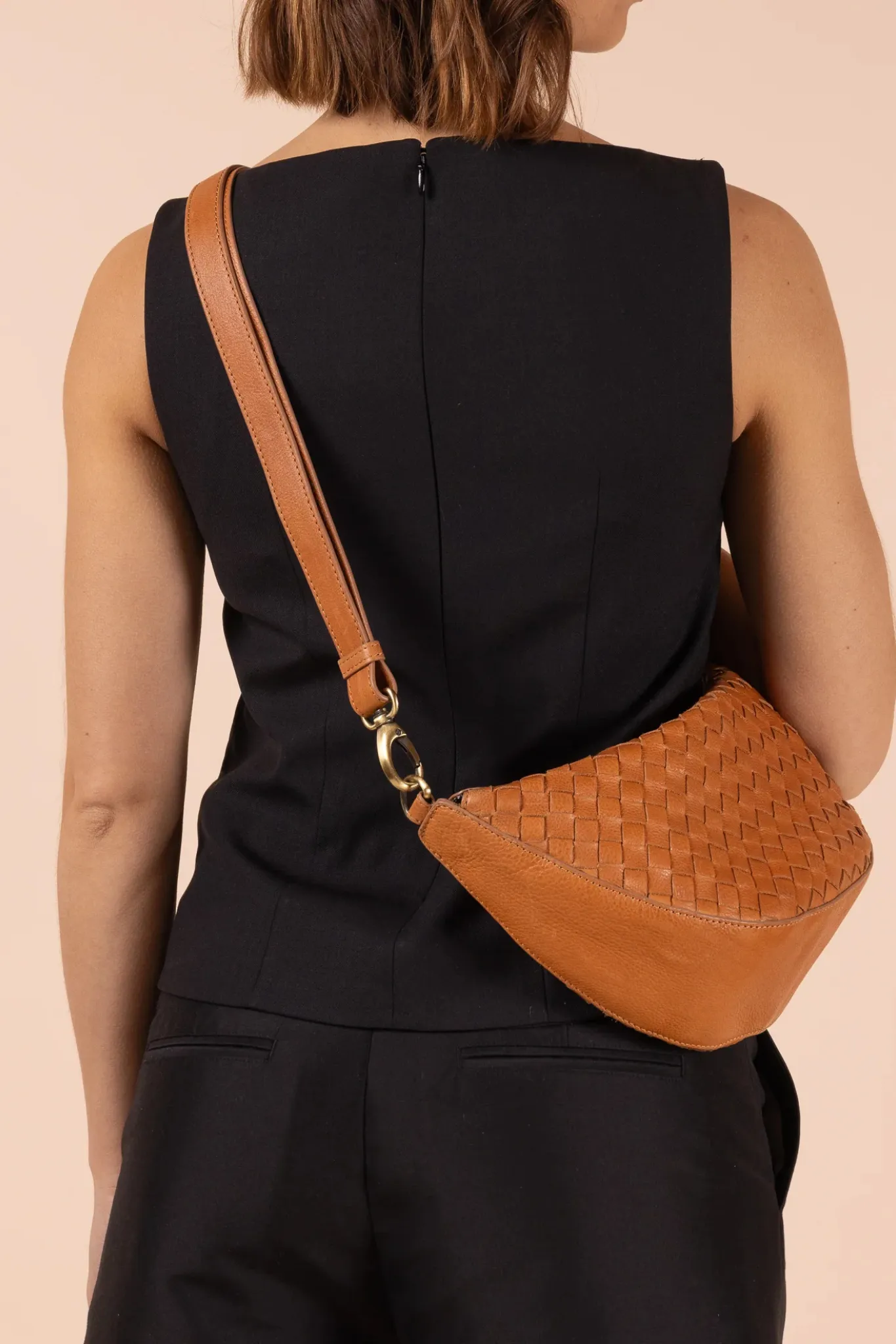 LEO BAG - WILD OAK WOVEN SOFT GRAIN LEATHER