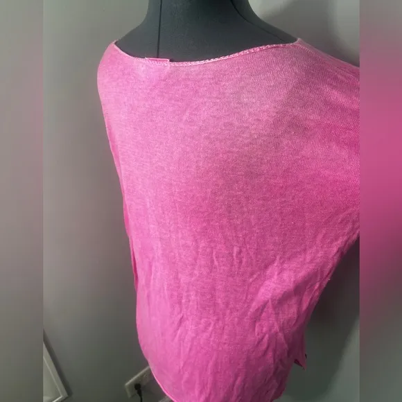 Lilly Pulitzer Size L Pink Alana 100% Linen Boat Neck sweater long sleeves.