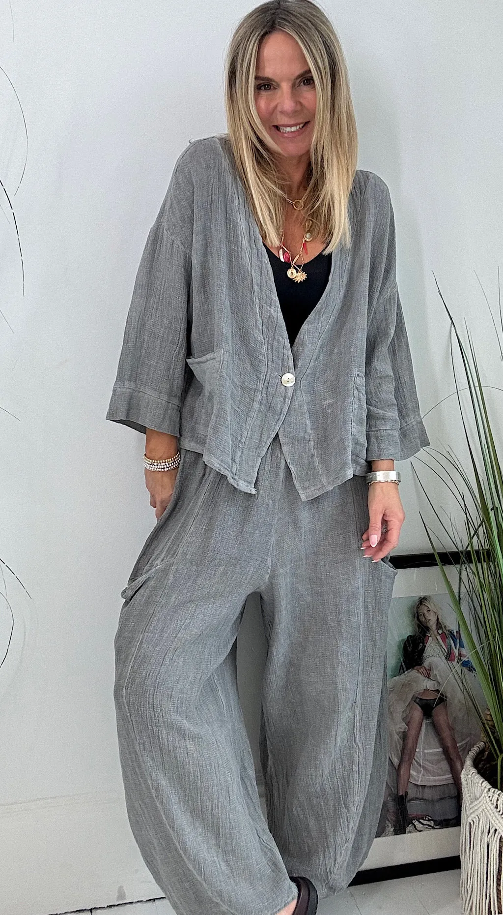 Linen Tea Bag Cropped Pant