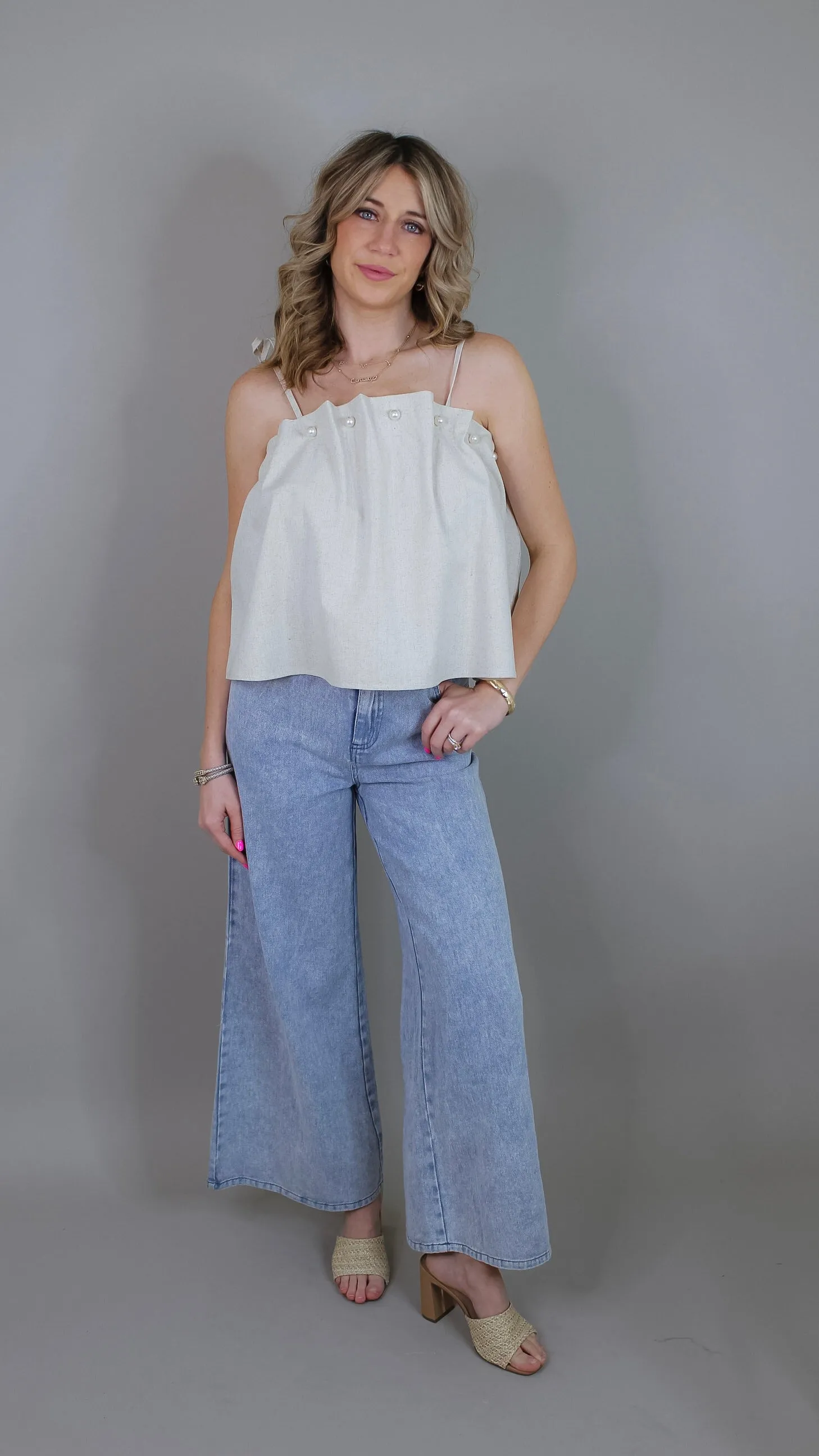 Mia Linen Pearl Top