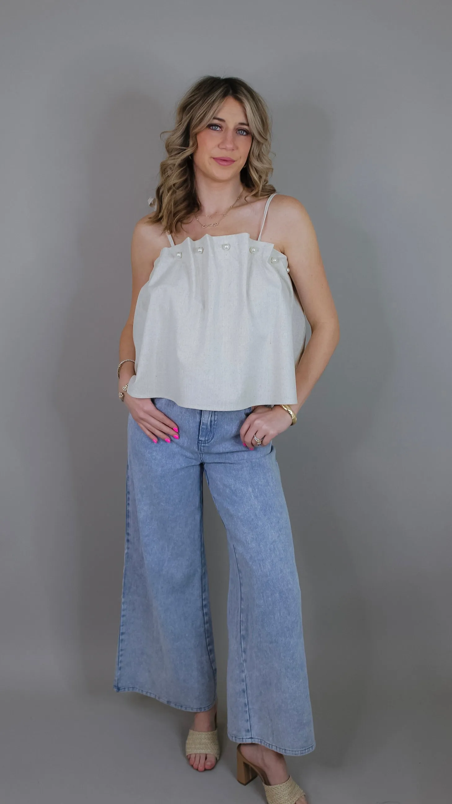 Mia Linen Pearl Top