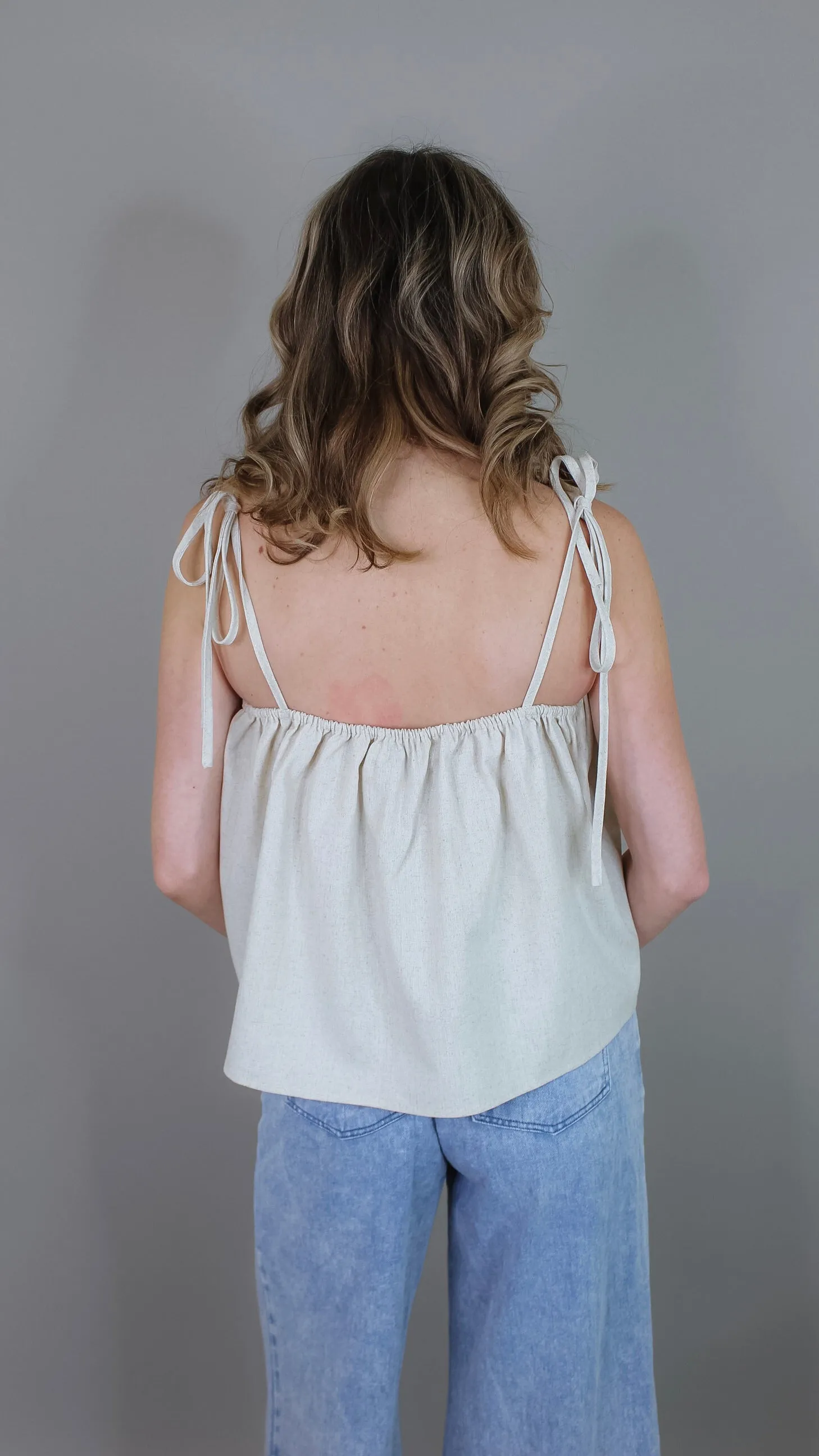 Mia Linen Pearl Top