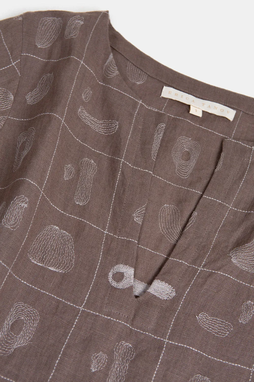 Nava Linen Caftan in Fig Line Embroidery