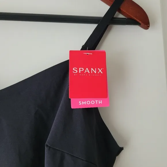 NEW! Spanx Thinstincts Convertible Slip