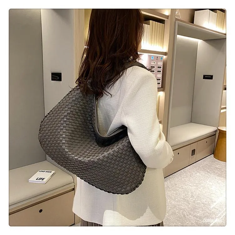 NOA | Trendy braided handbag