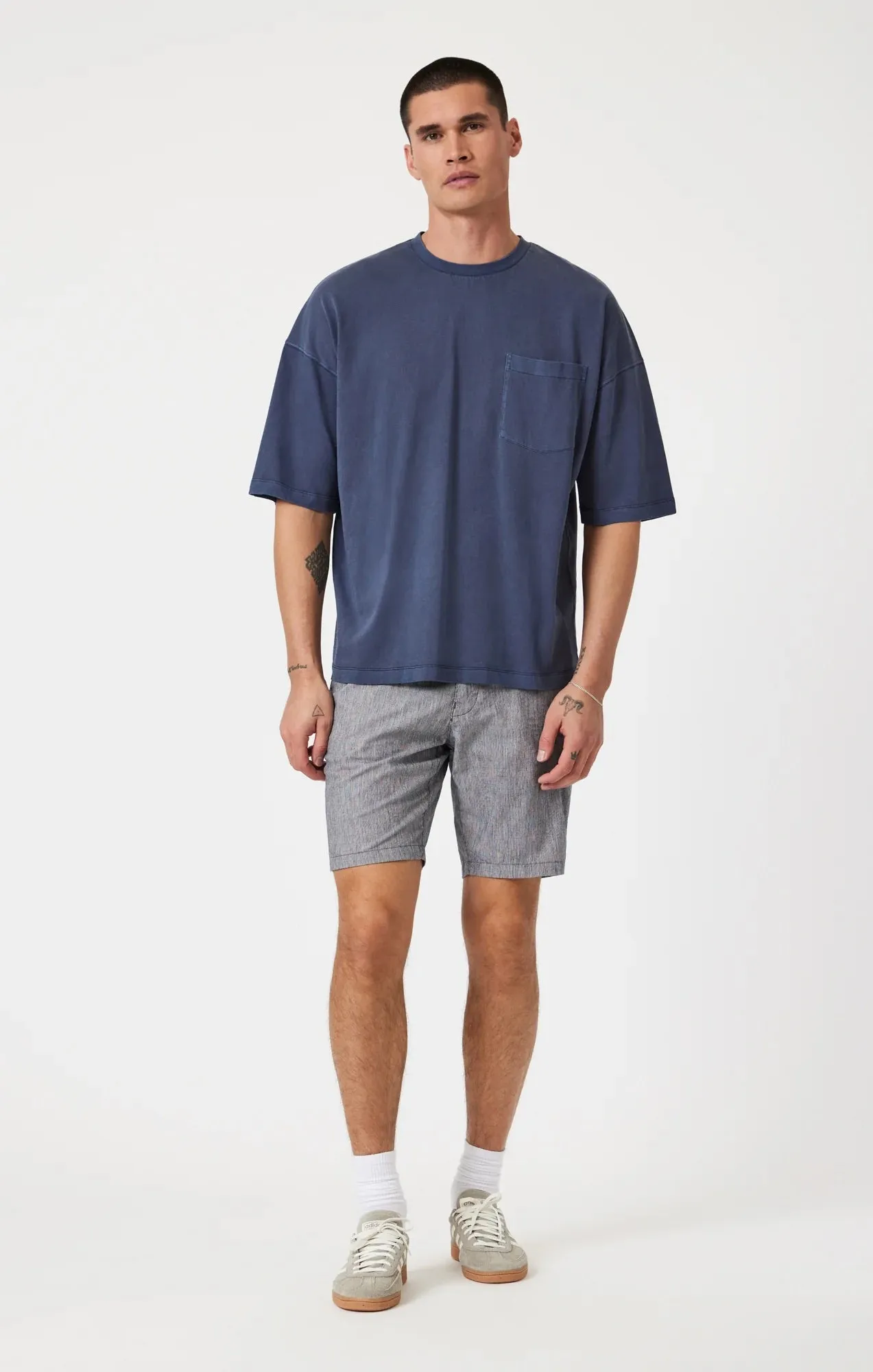 Noah 9" inseam Shorts | Navy Linen Stripe