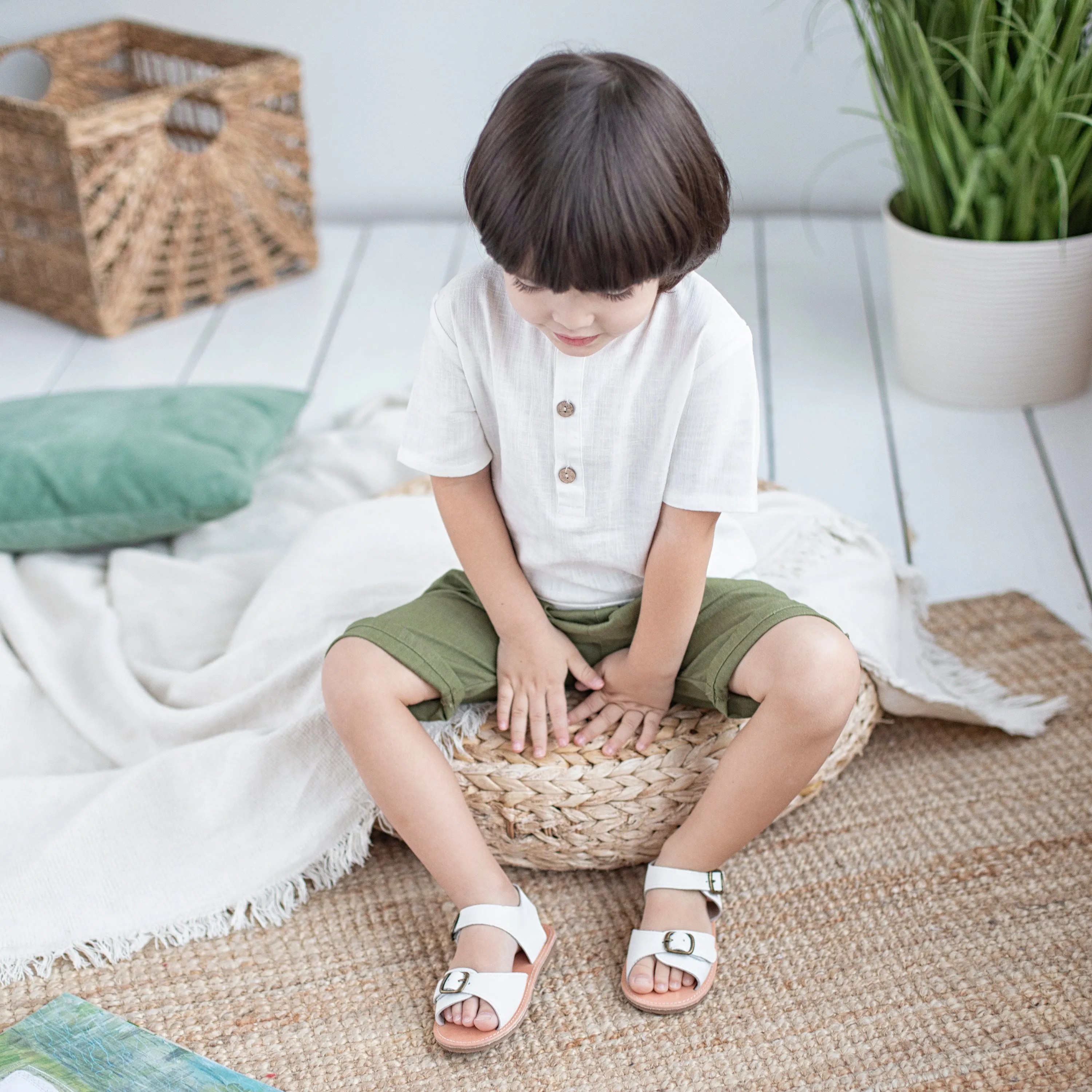 Noah Linen Set - White   Forest