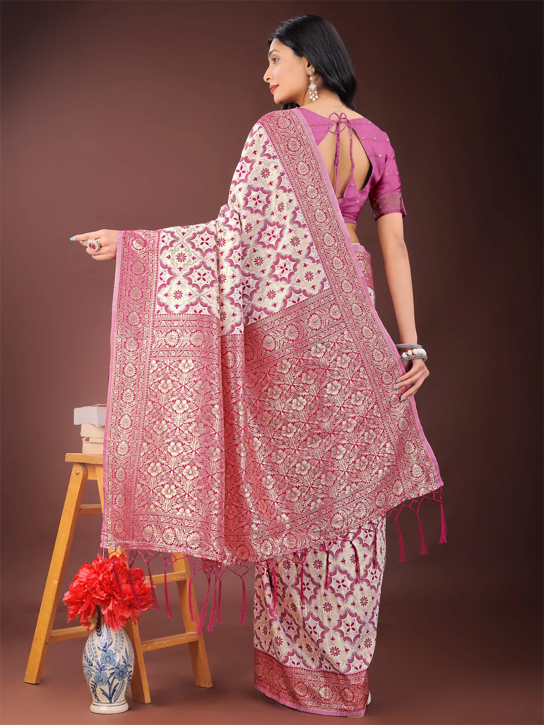 Pink Linen Cotton Saree