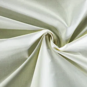 Plain Sheeting Light Bone 76x68 Polycotton P36 T144 240cm