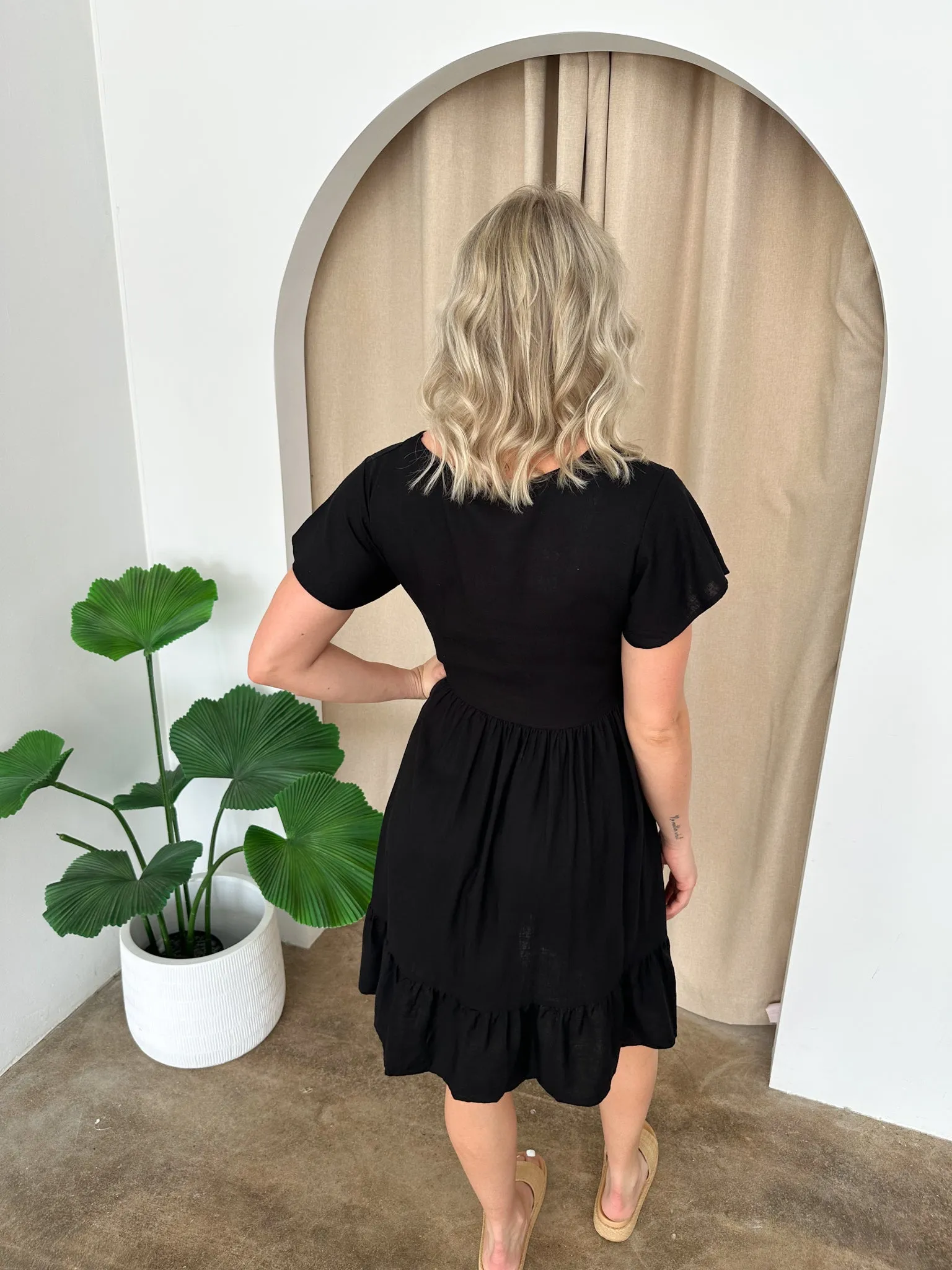 Polly Dress -Black