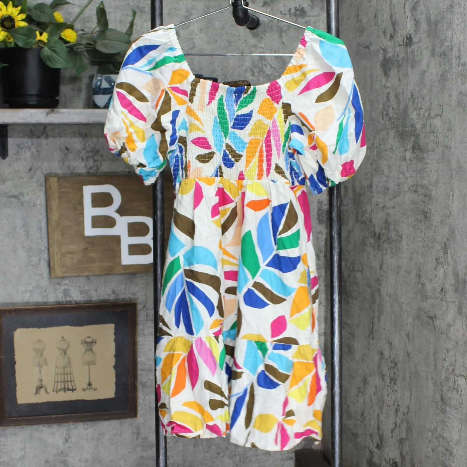 Private Label Women's Botanical Print Puff Sleeve Mini Dress