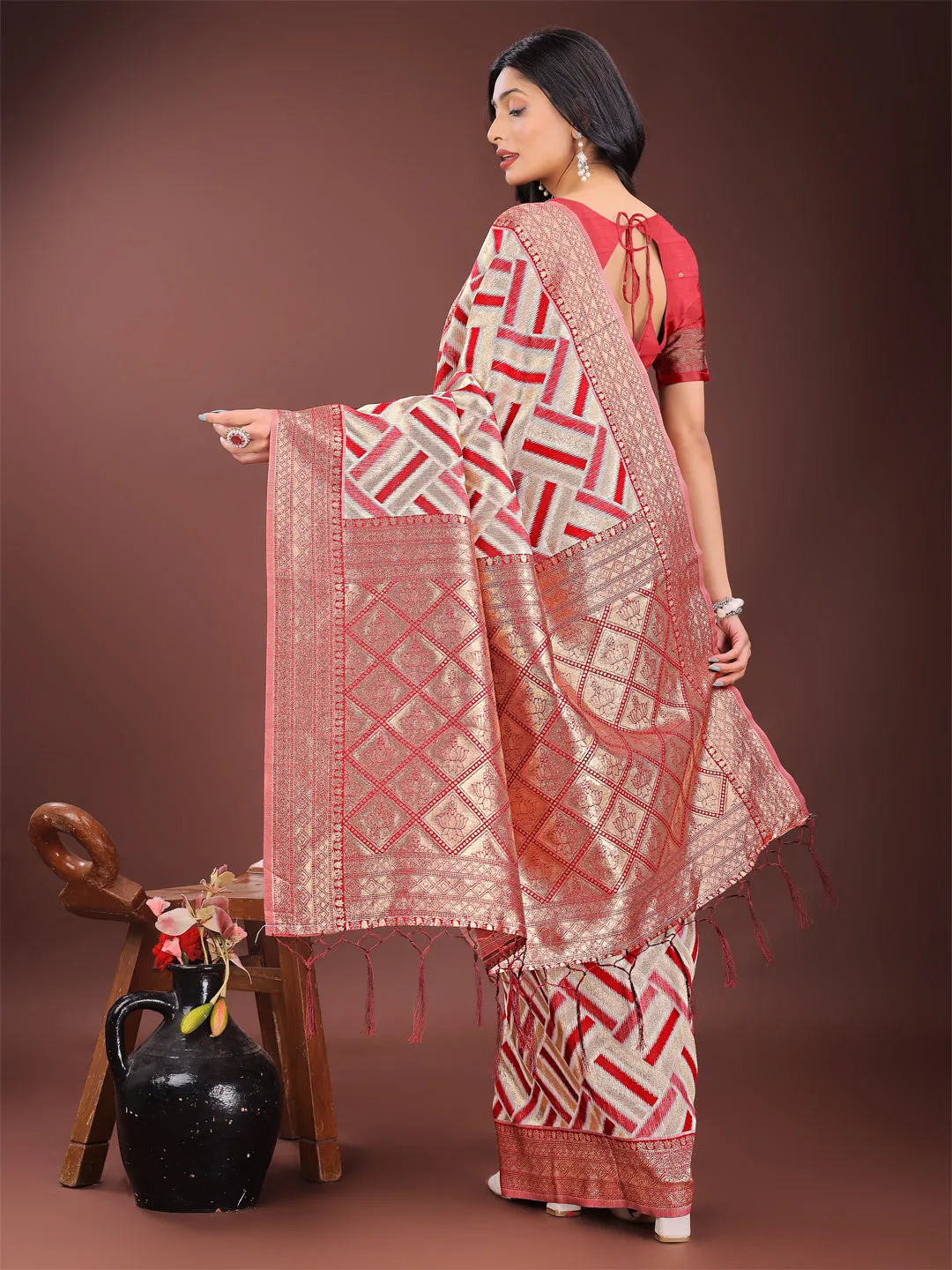 Red Linen Cotton Saree