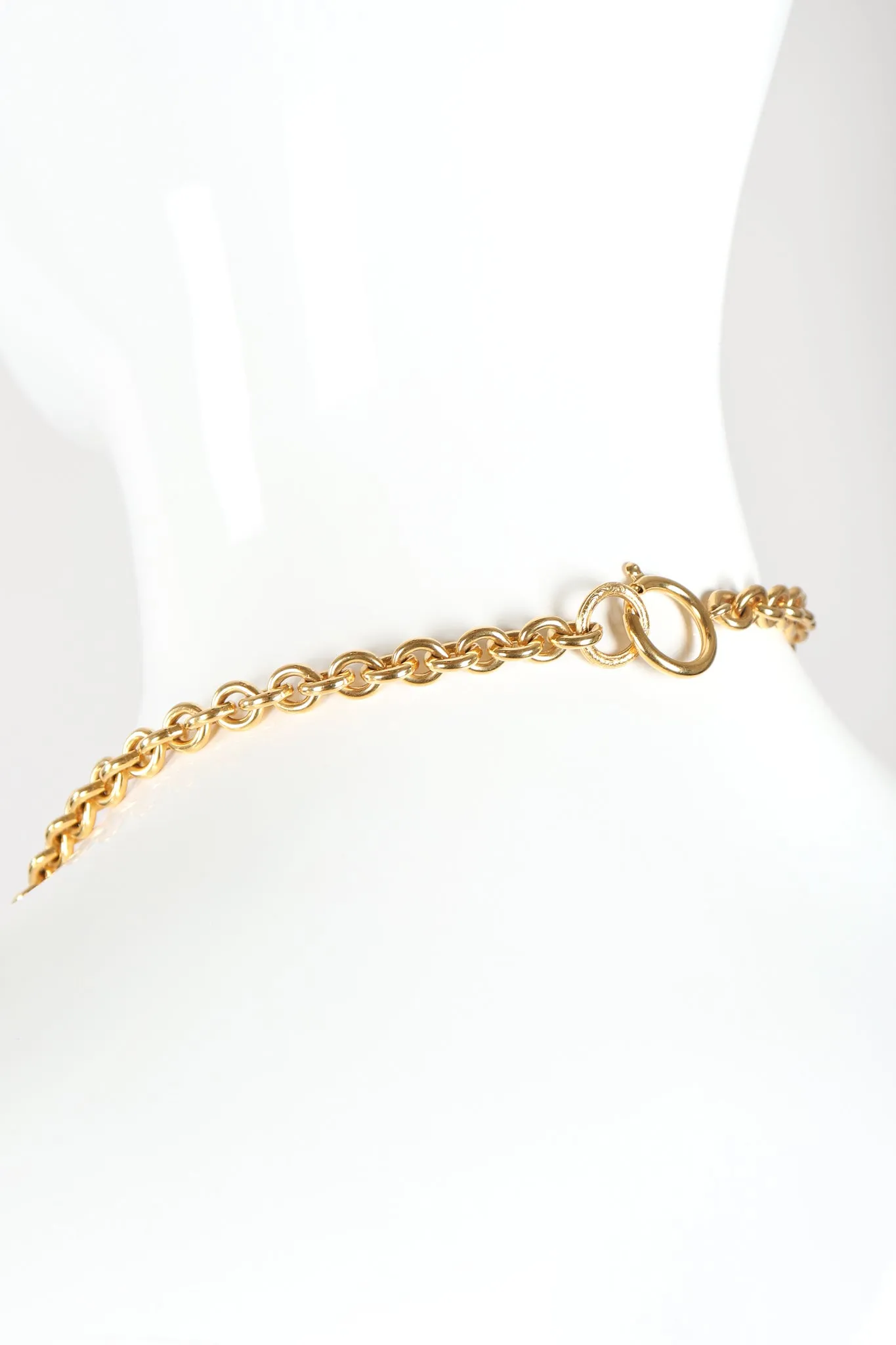 Ribbon CC Logo Pendant