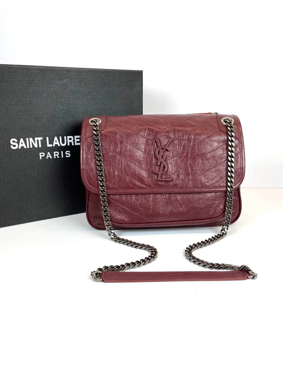 SAINT LAURENT NIKI BAGS red