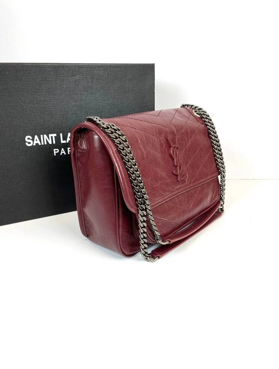 SAINT LAURENT NIKI BAGS red