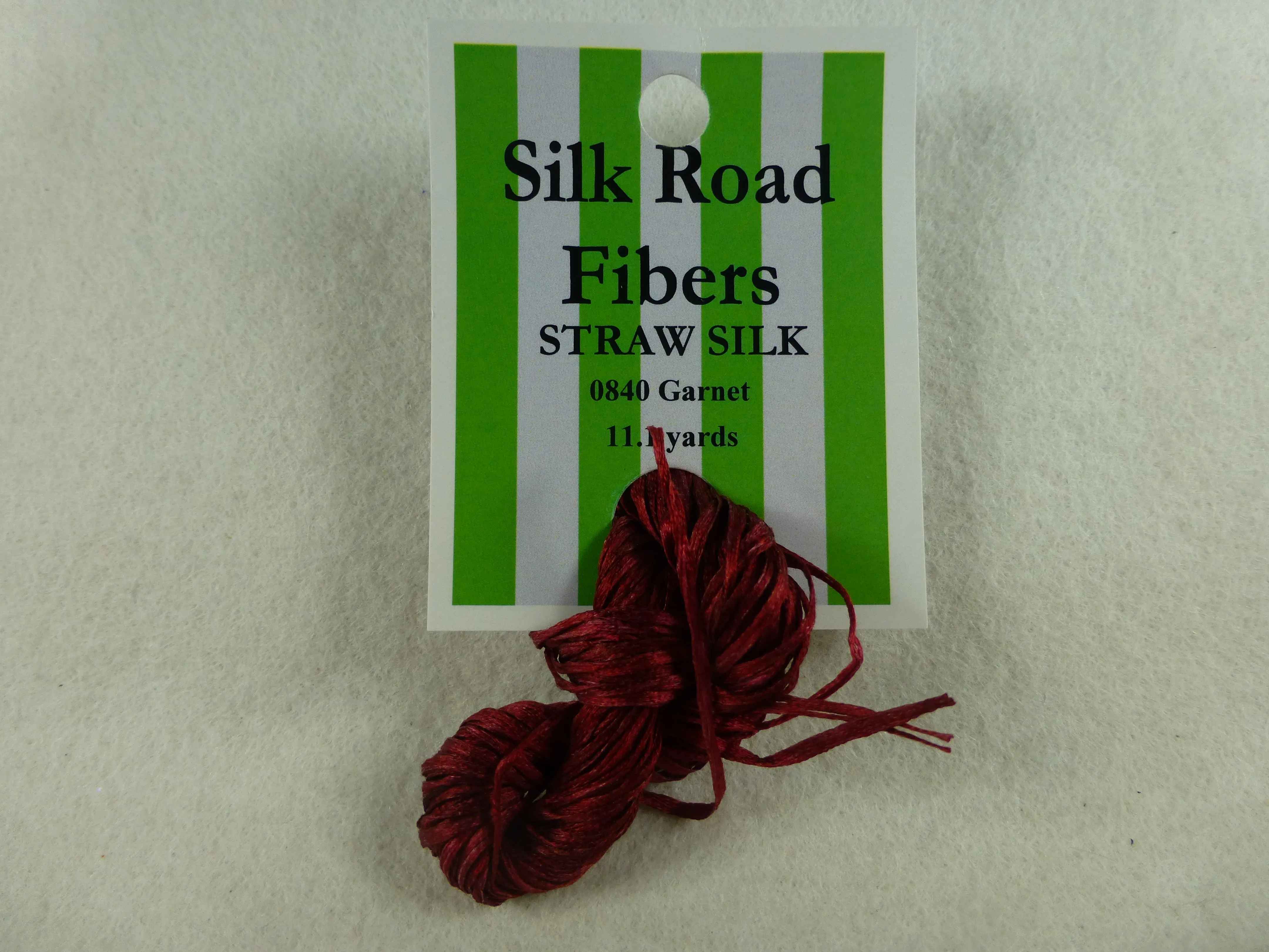Straw Silk 0840 Garnet