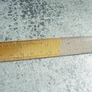 Studio Carta : 9in Metal Ruler - Gold Handle